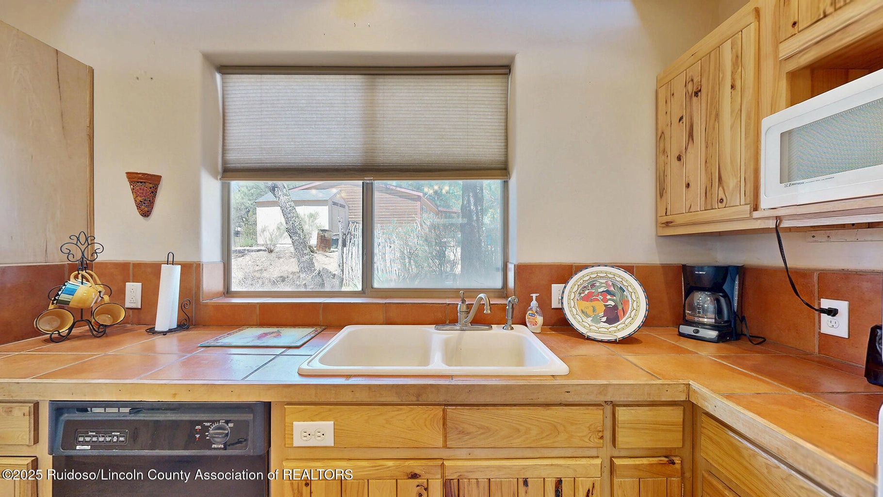 Ruidoso, New Mexico, 88345, United States, 3 Bedrooms Bedrooms, ,3 BathroomsBathrooms,Residential,For Sale,1840325