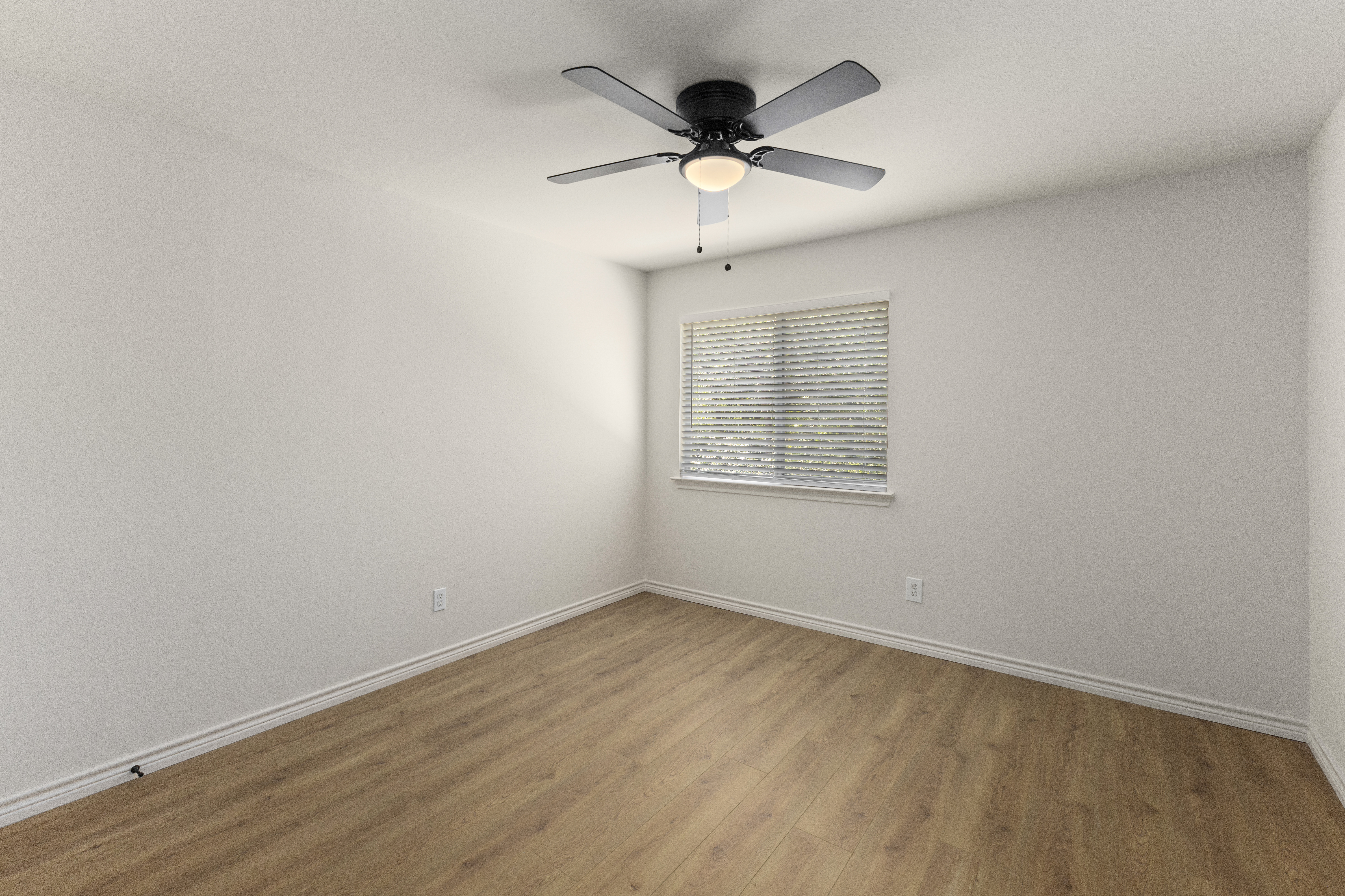  Thoughfully Renovated Home - 物件實景