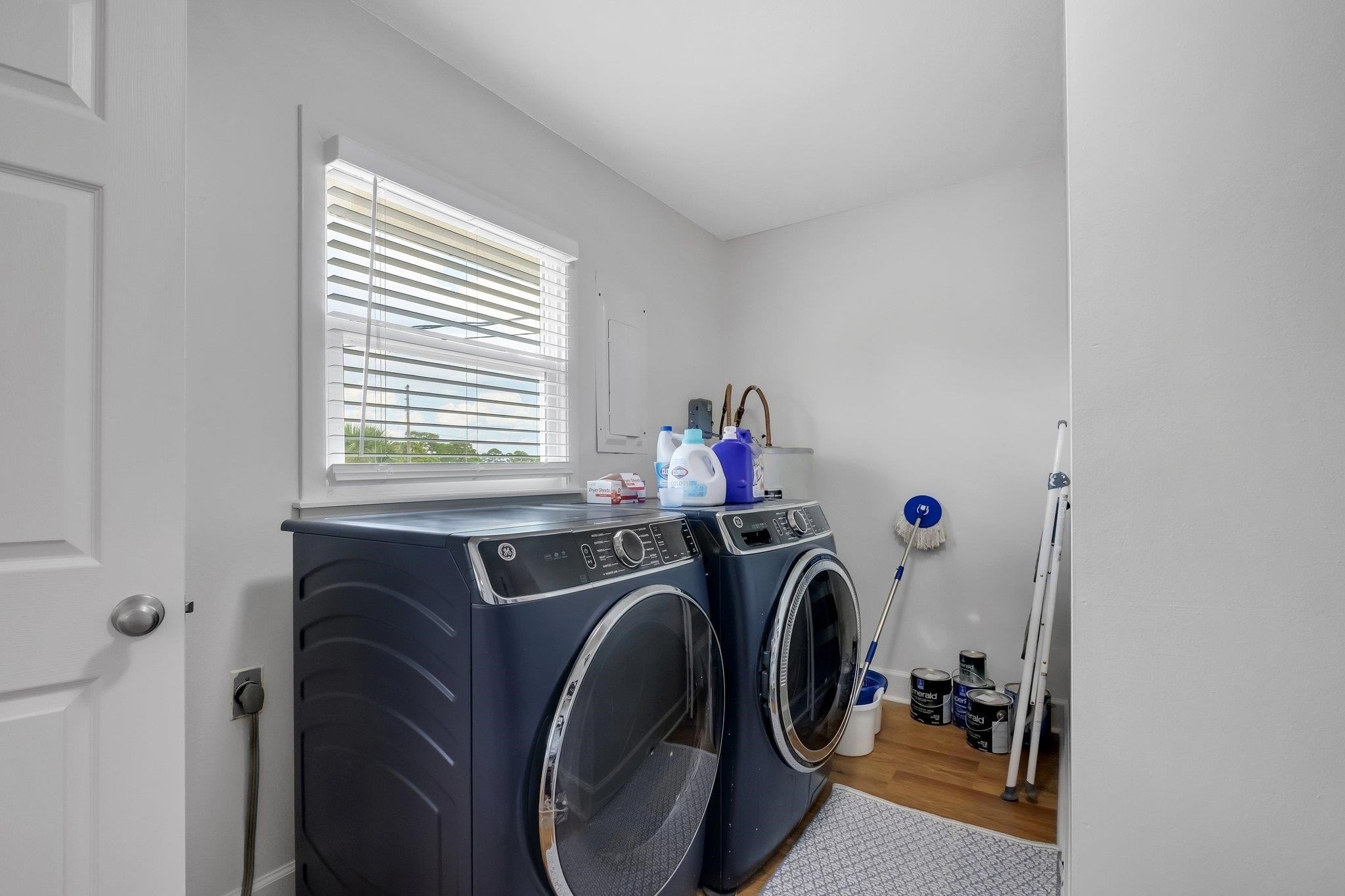 Alligator Point, Florida, 32346, United States, 3 Bedrooms Bedrooms, ,3 BathroomsBathrooms,Residential,For Sale,1943895