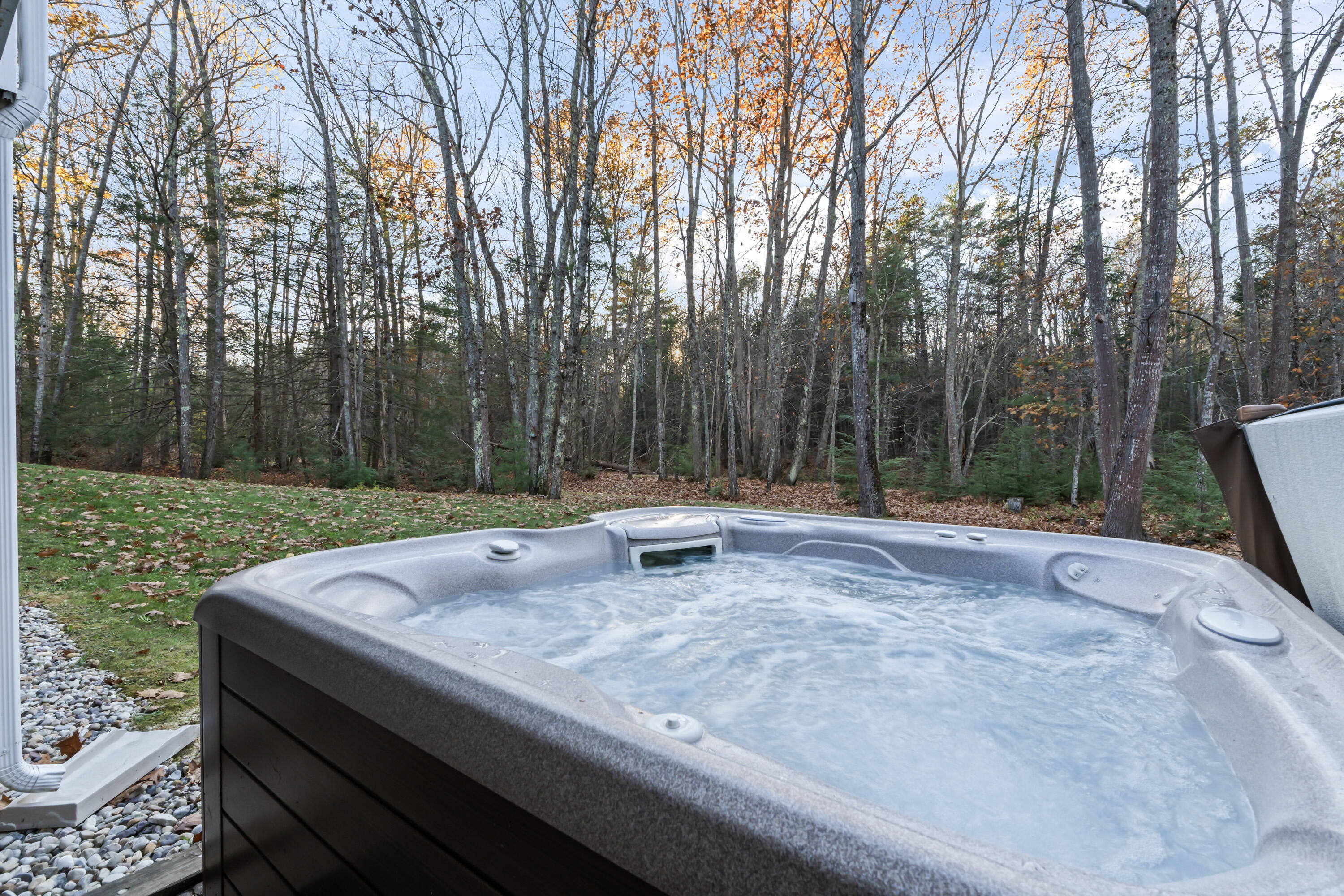Ogunquit, Maine, 03907, United States, ,4 BathroomsBathrooms,Residential,For Sale,1830801