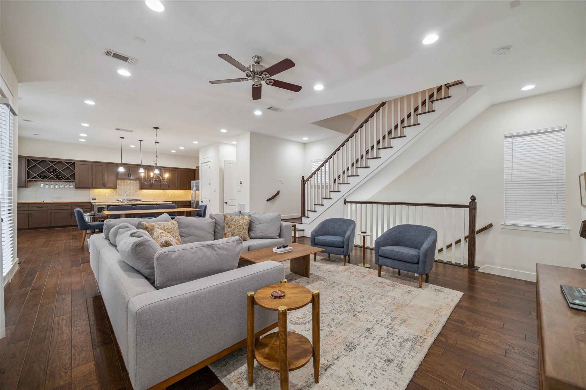  1425 W 23rd Street B - 物件實景