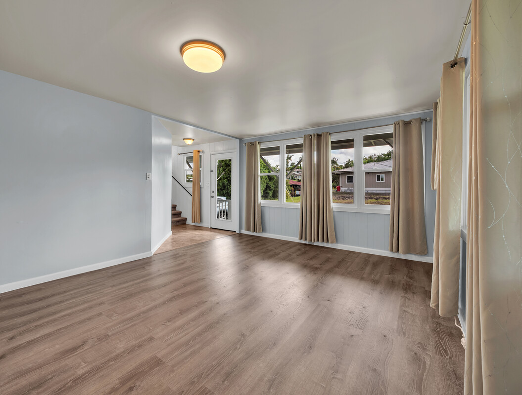 Hilo, Hawaii, 96720, United States, 4 Bedrooms Bedrooms, ,2 BathroomsBathrooms,Residential,For Sale,1838914