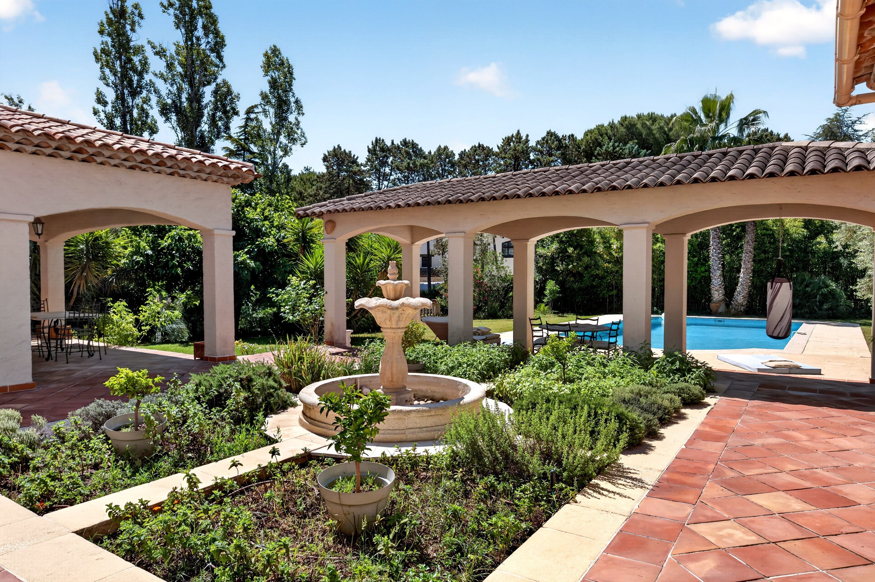  Elegant family villa near Valbonne and international schools on the French Rivi… - 物件實景