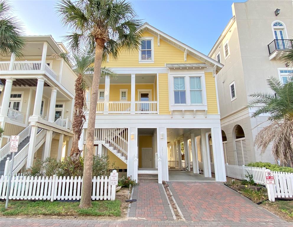 1757 Seaside Drive, Galveston, Texas, 77550, United States, 6 Bedrooms Bedrooms, ,6 BathroomsBathrooms,Residential,For Sale,1757 Seaside Drive,1628468