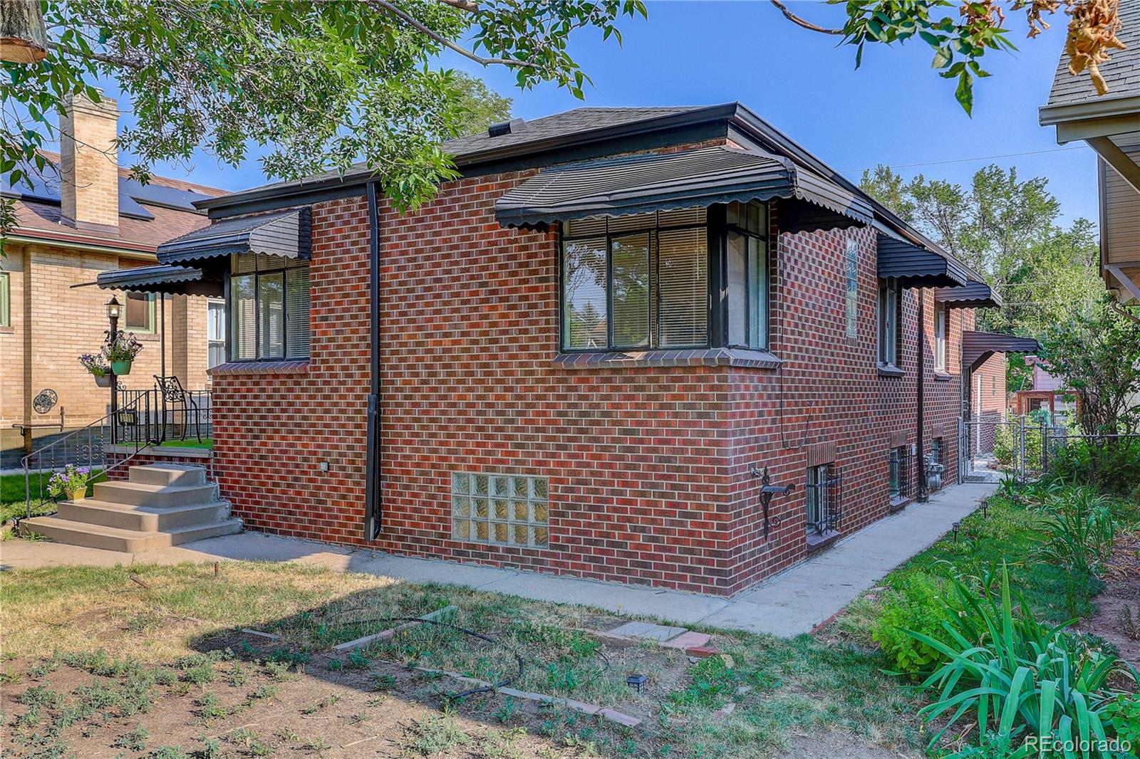 Denver, Colorado, 80211, United States, 4 Bedrooms Bedrooms, ,1 BathroomBathrooms,Residential,For Sale,1902097
