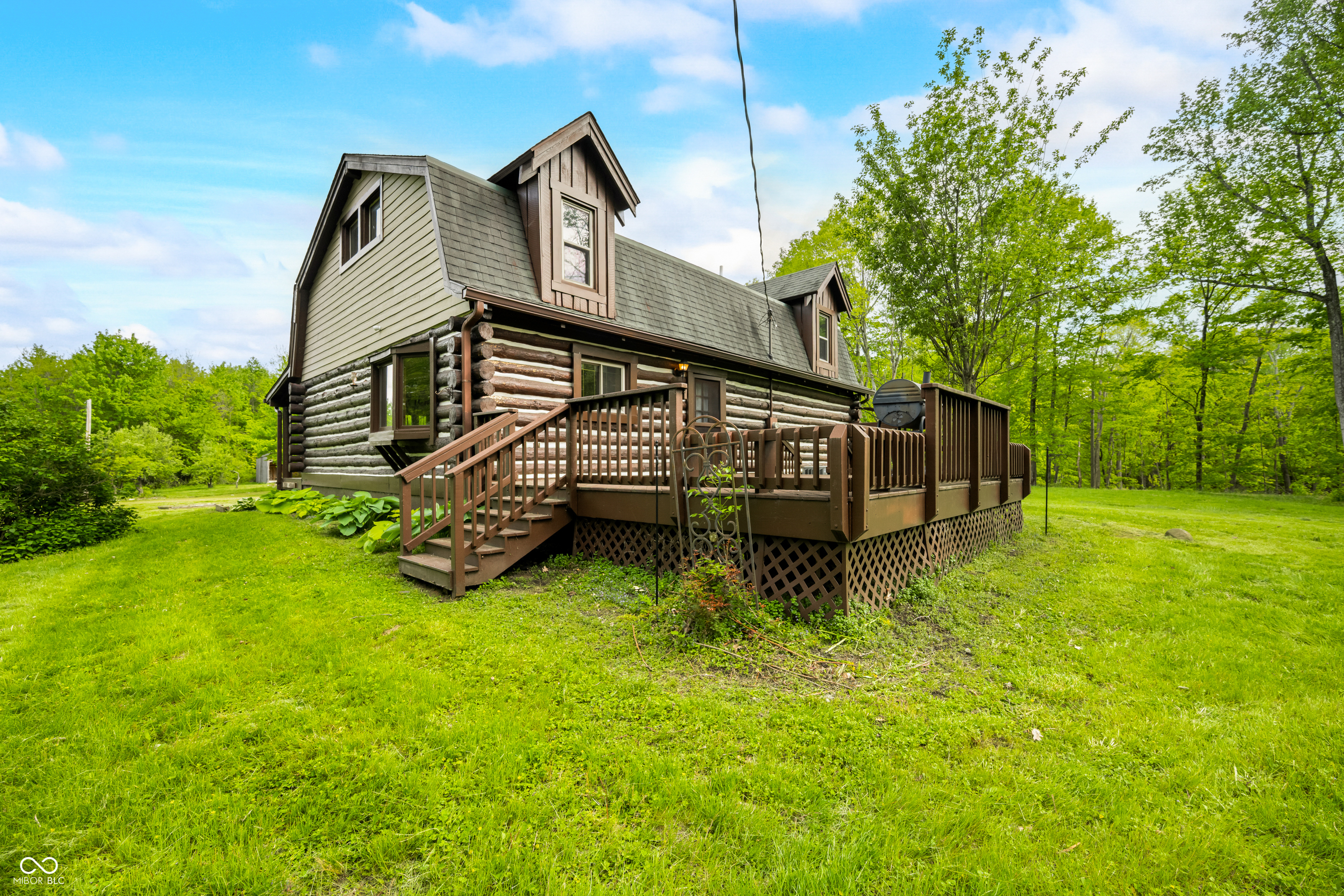 Trafalgar, Indiana, 46181, United States, 3 Bedrooms Bedrooms, ,4 BathroomsBathrooms,Residential,For Sale,1928736
