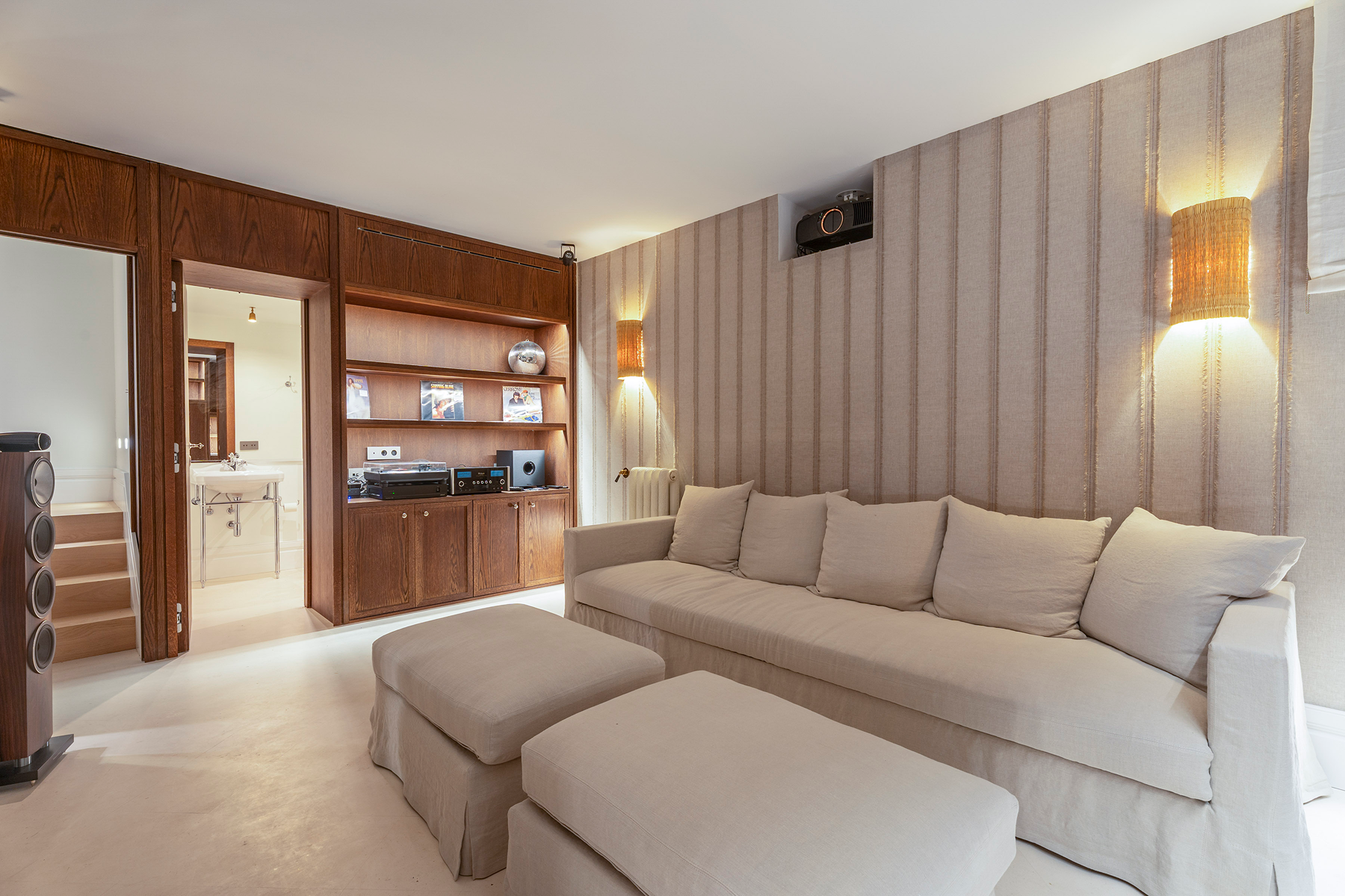  Refurbished Duplex in Justicia, Madrid: Classic and Modern Style - 物件實景