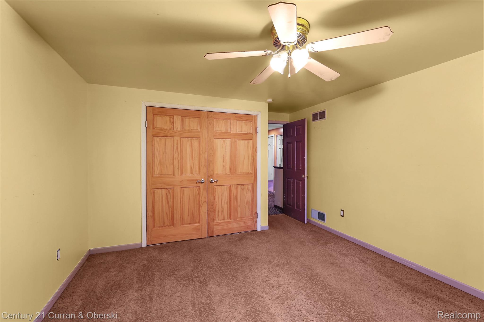 Dearborn, Michigan, 48126, United States, 4 Bedrooms Bedrooms, ,4 BathroomsBathrooms,Residential,For Sale,1974574