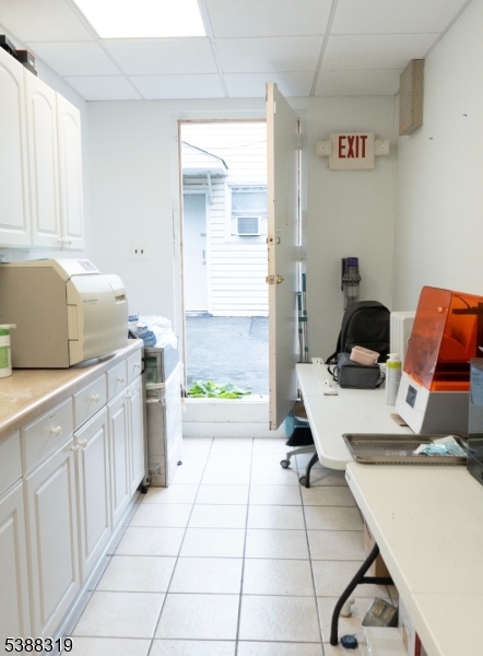 Elizabeth City, New Jersey, 07206, United States, 2 Bedrooms Bedrooms, ,3 BathroomsBathrooms,Residential,For Sale,1992844