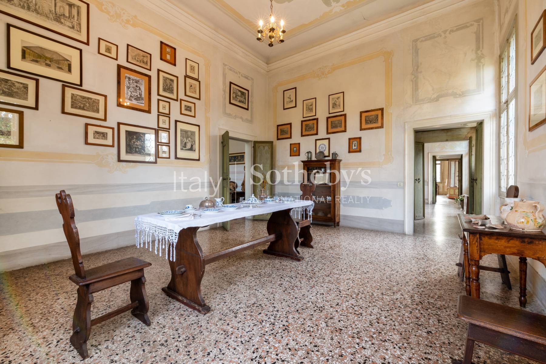  Venetian Renaissance Villa with frescoes and tower, barchessa and outbuildings - 物件實景