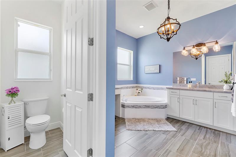 Port St Lucie, Florida, 34987, United States, 3 Bedrooms Bedrooms, ,4 BathroomsBathrooms,Residential,For Sale,2002131