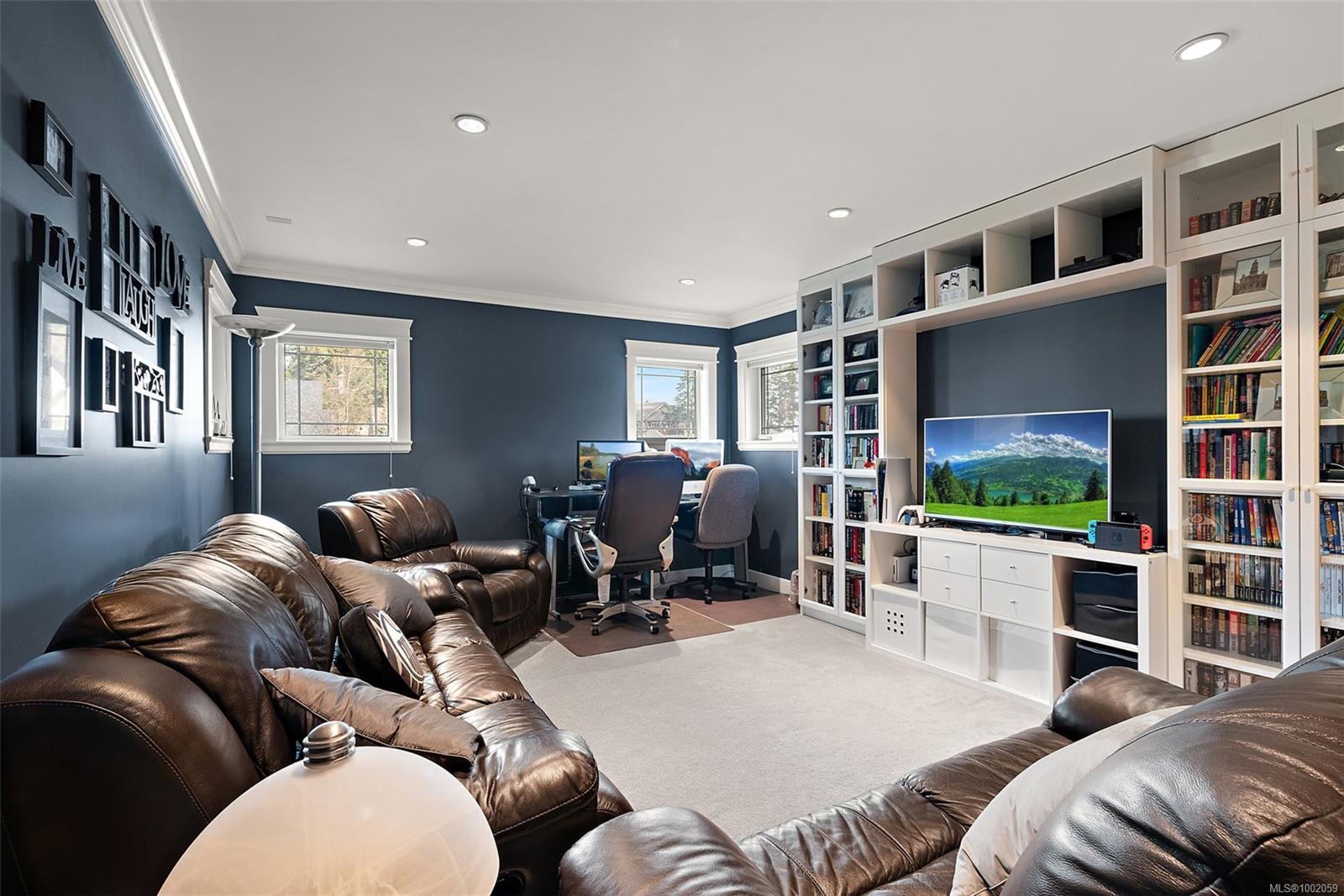 LANGFORD, British Columbia, V9B 0R9, CA, 5 Bedrooms Bedrooms, ,Residential,For Sale,1912697