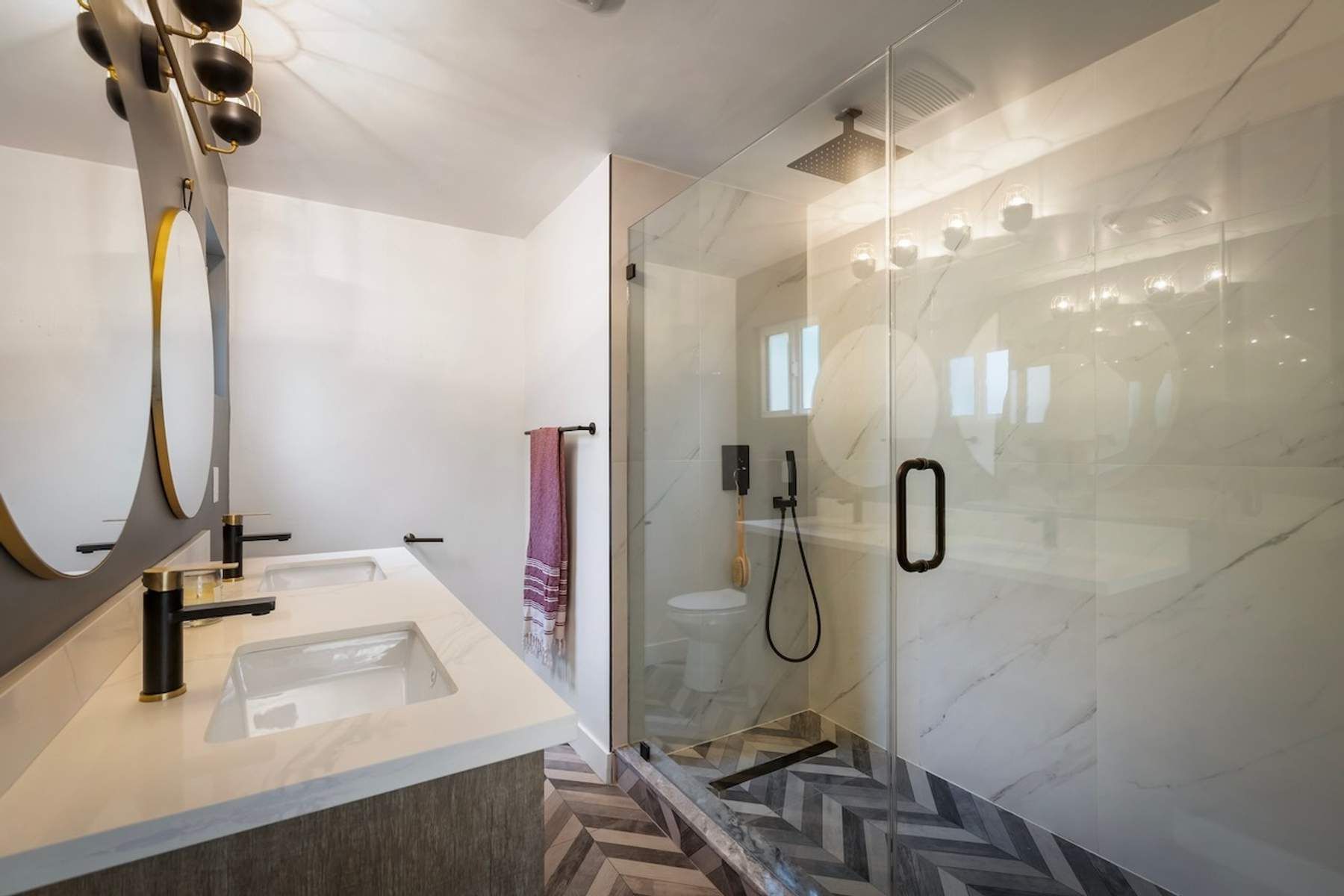  3991 Prospect Avenue - 物件實景