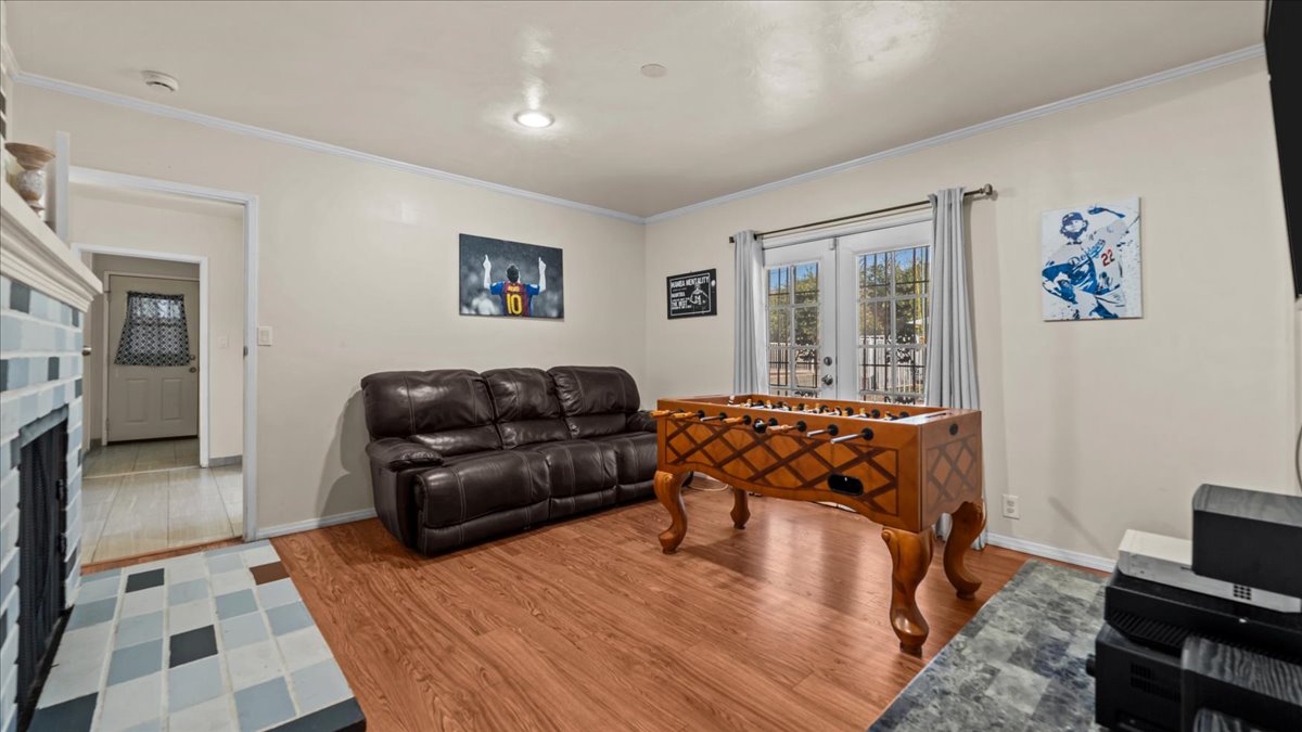 San Bernardino, California, 92404, United States, 3 Bedrooms Bedrooms, ,2 BathroomsBathrooms,Residential,For Sale,1990430