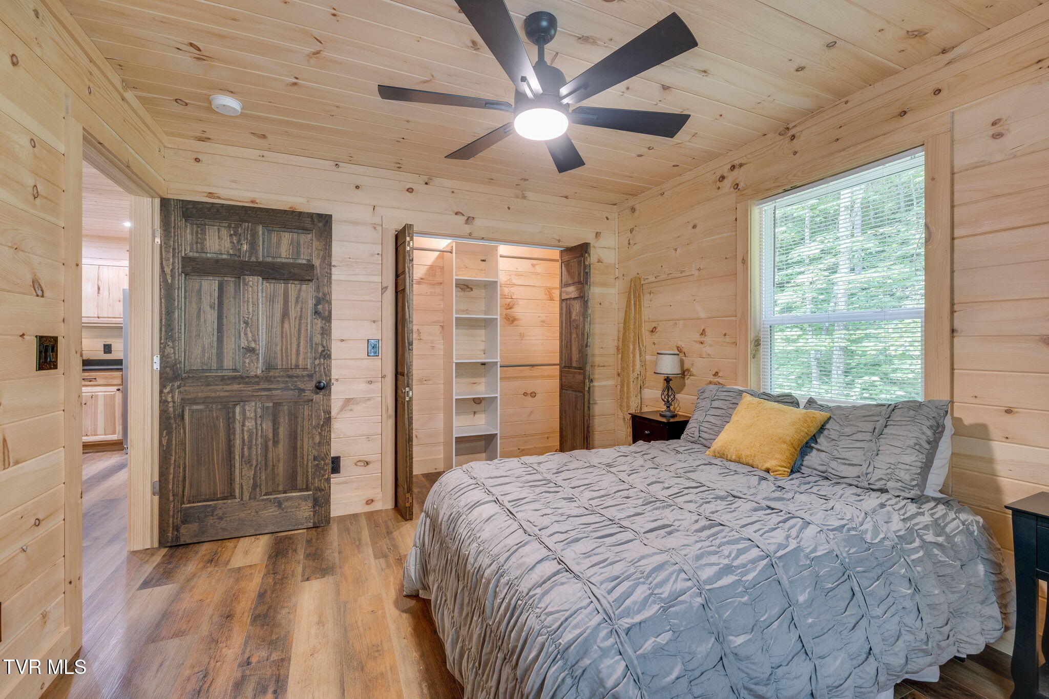 Kingsport, Tennessee, 37660, United States, 1 Bedroom Bedrooms, ,1 BathroomBathrooms,Residential,For Sale,1973991