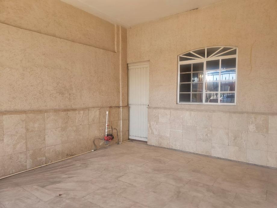 Torreón, Coahuila de Zaragoza, 27294, Mexico, 3 Bedrooms Bedrooms, ,1 BathroomBathrooms,Residential,For Sale,1847992