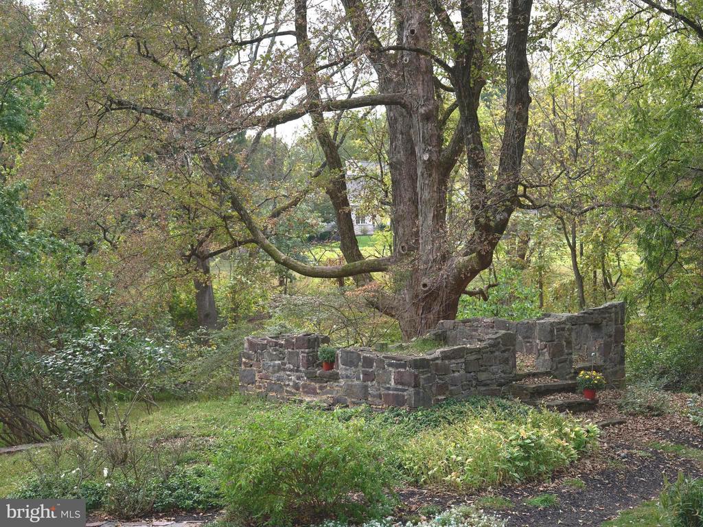 Newtown, Pennsylvania, 18940, United States, 4 Bedrooms Bedrooms, ,4 BathroomsBathrooms,Residential,For Sale,1995554