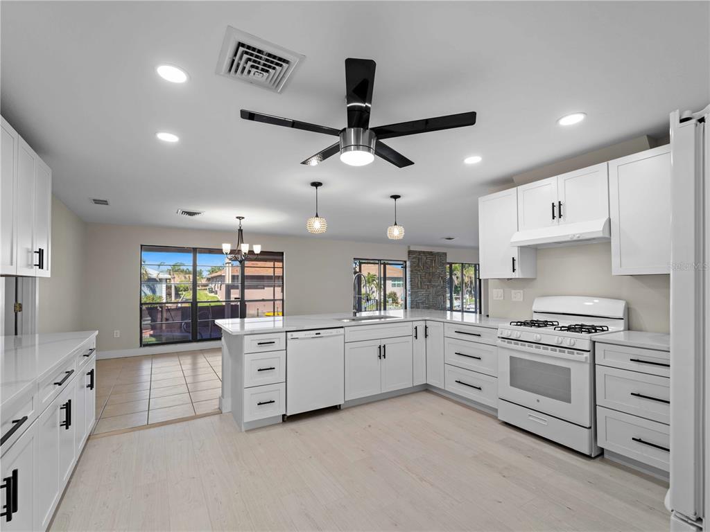 Englewood, Florida, 34223, United States, 4 Bedrooms Bedrooms, ,3 BathroomsBathrooms,Residential,For Sale,1787459