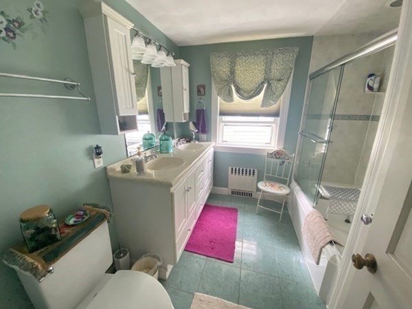 Winthrop, Massachusetts, 02152, United States, 5 Bedrooms Bedrooms, ,2 BathroomsBathrooms,Residential,For Sale,1937973