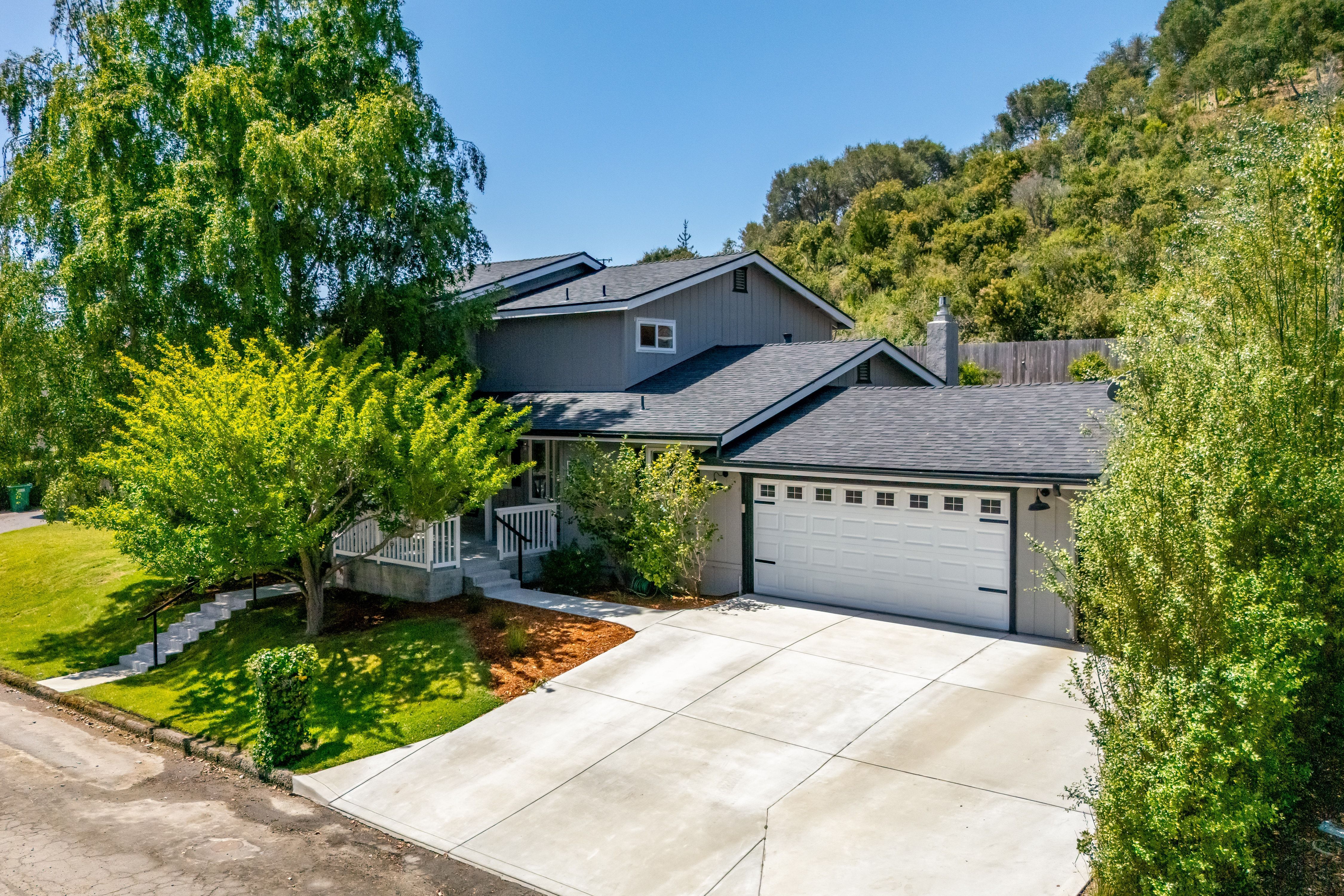  California Coastal Living Meets Modern Farmhouse Design - 物件實景