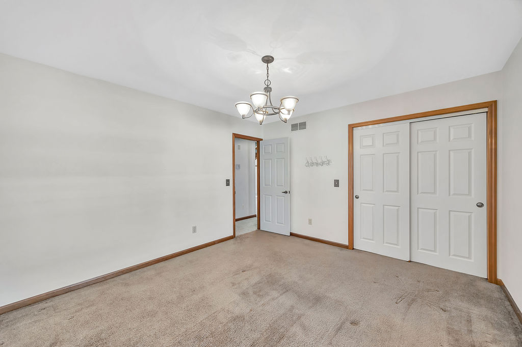 Oxford, Ohio, 45056, United States, 3 Bedrooms Bedrooms, ,3 BathroomsBathrooms,Residential,For Sale,2014049