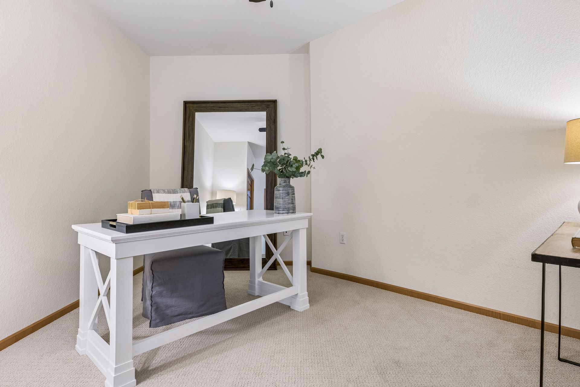  Elevated 55+ Living With Views - 物件實景