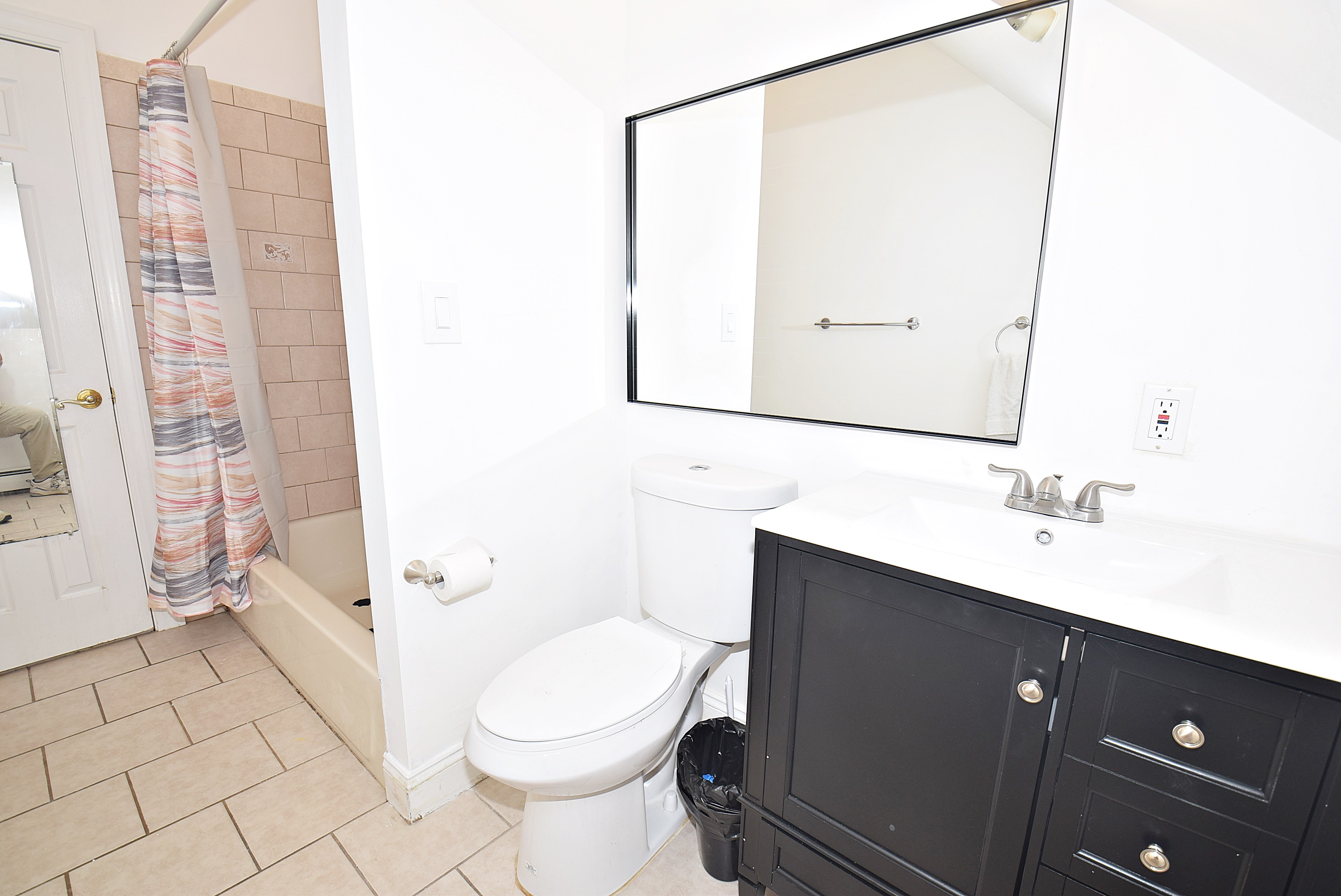 Levittown, New York, 11756, United States, 4 Bedrooms Bedrooms, ,2 BathroomsBathrooms,Residential,For Sale,2000416