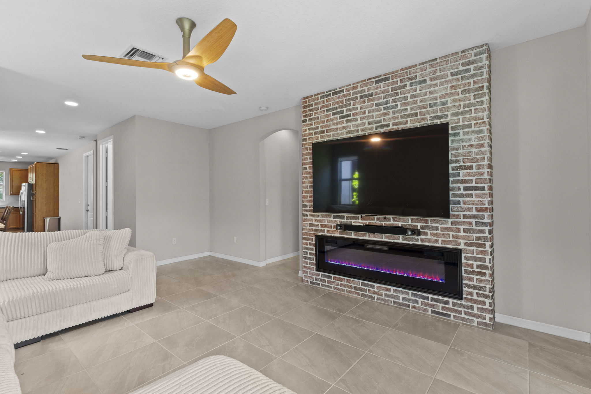  5319 Falcon Trail, Davie, FL 33314 - 物件實景