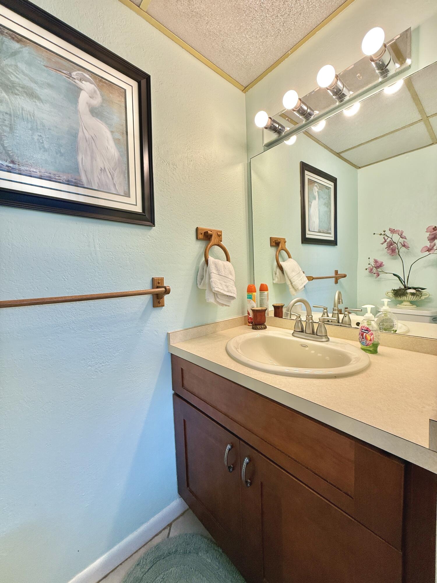 KEY LARGO, Florida, 33037, United States, 2 Bedrooms Bedrooms, ,2 BathroomsBathrooms,Residential,For Sale,1995585