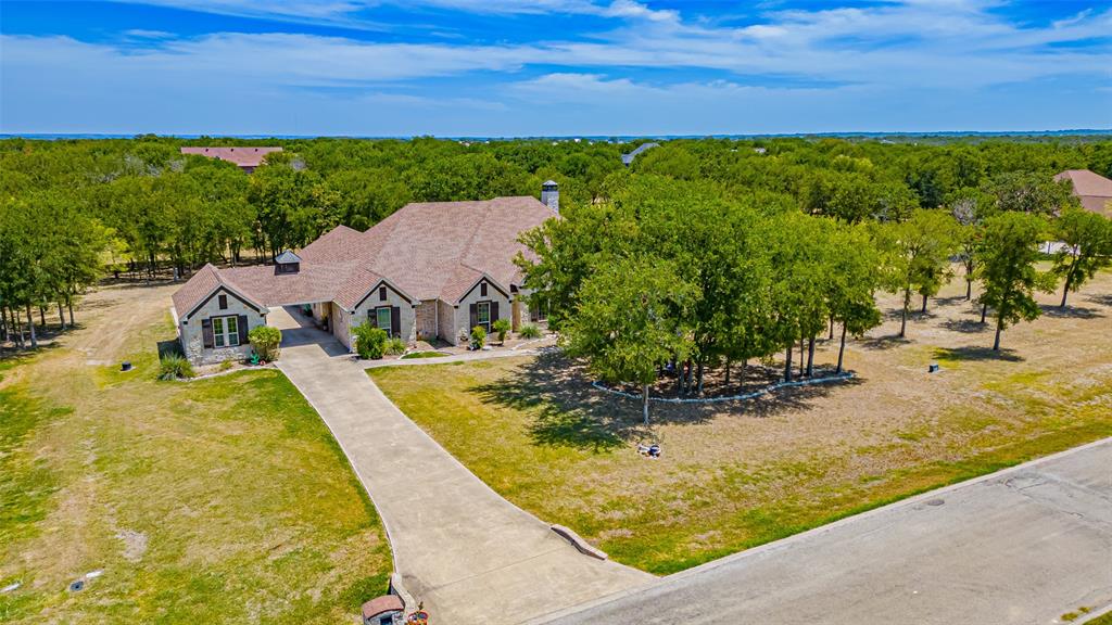 Lipan, Texas, 76462, United States, 4 Bedrooms Bedrooms, ,4 BathroomsBathrooms,Residential,For Sale,1916142