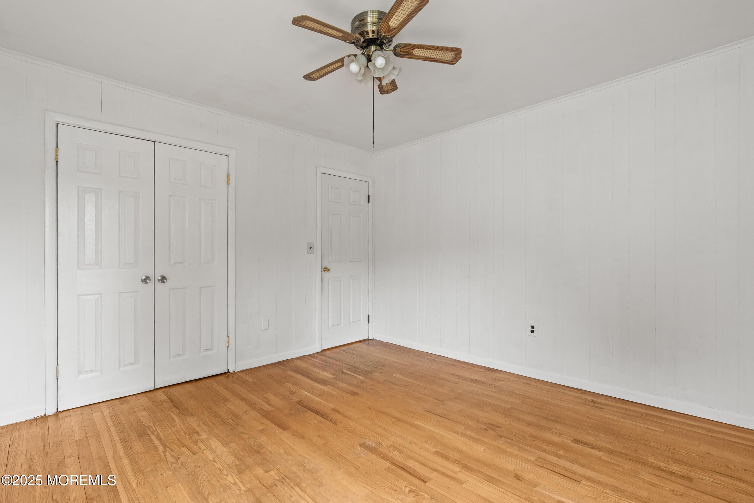 Oakhurst, New Jersey, 07755, United States, 3 Bedrooms Bedrooms, ,2 BathroomsBathrooms,Residential,For Sale,1923231