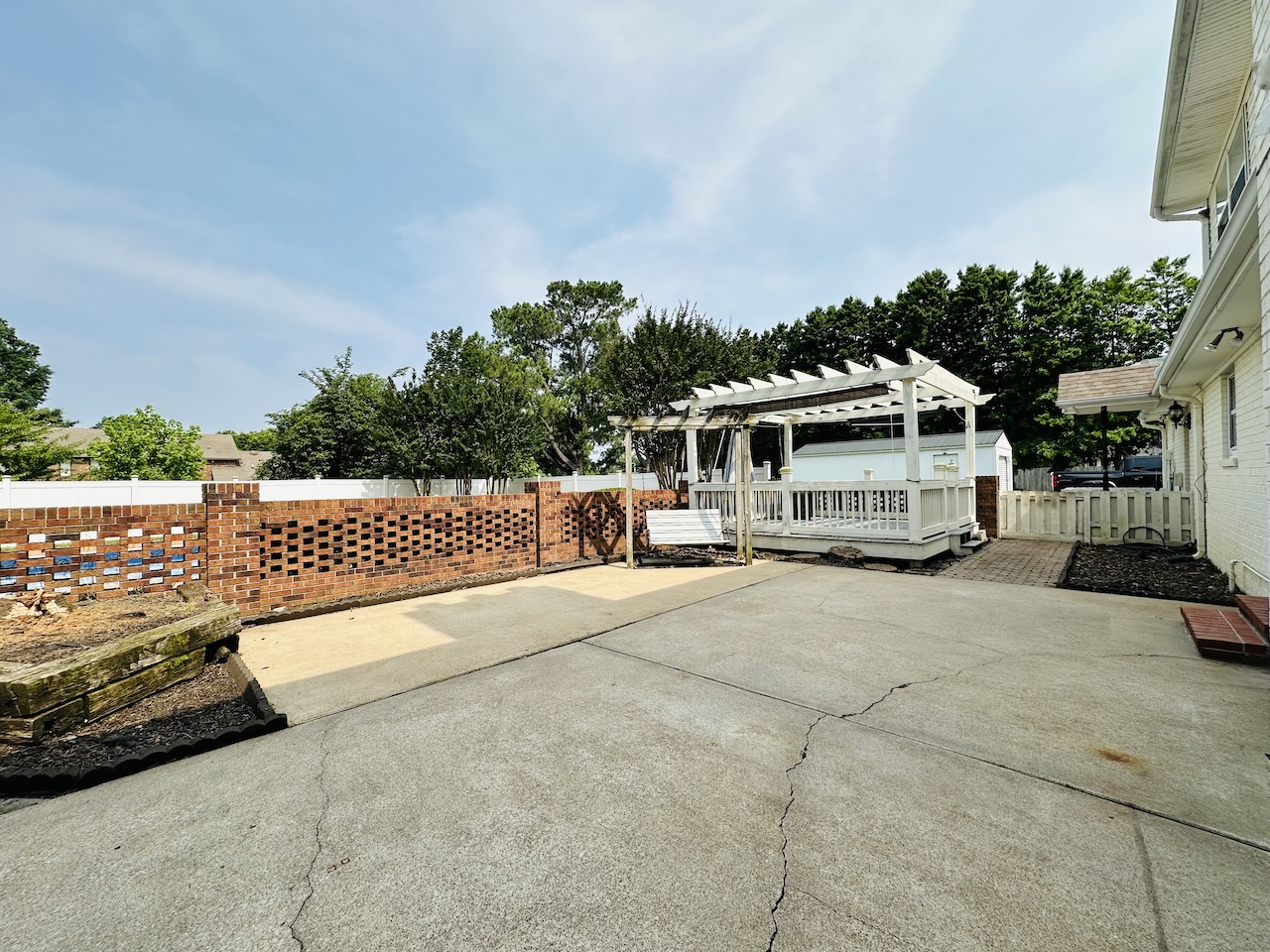 Union City, Tennessee, 38261, United States, 6 Bedrooms Bedrooms, ,5 BathroomsBathrooms,Residential,For Sale,1924324