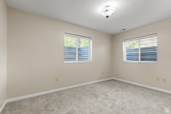 South Ogden, Utah, 84403, United States, 4 Bedrooms Bedrooms, ,3 BathroomsBathrooms,Residential,For Sale,1933681