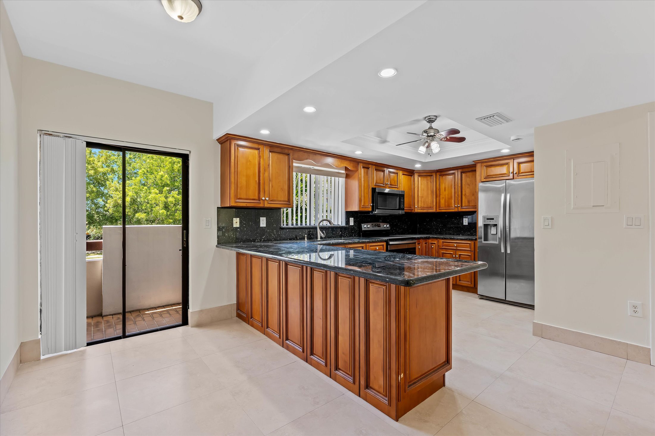  2525 NE 135th St, North Miami, FL, 33181 - 物件實景