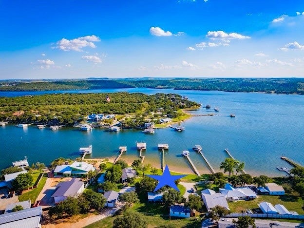 Possum Kingdom Lake, Texas, 76450, United States, 3 Bedrooms Bedrooms, ,2 BathroomsBathrooms,Residential,For Sale,1974793