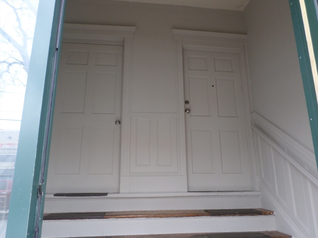 Chelsea, Massachusetts, 02150, United States, 17 Bedrooms Bedrooms, ,3 BathroomsBathrooms,Residential,For Sale,2040418