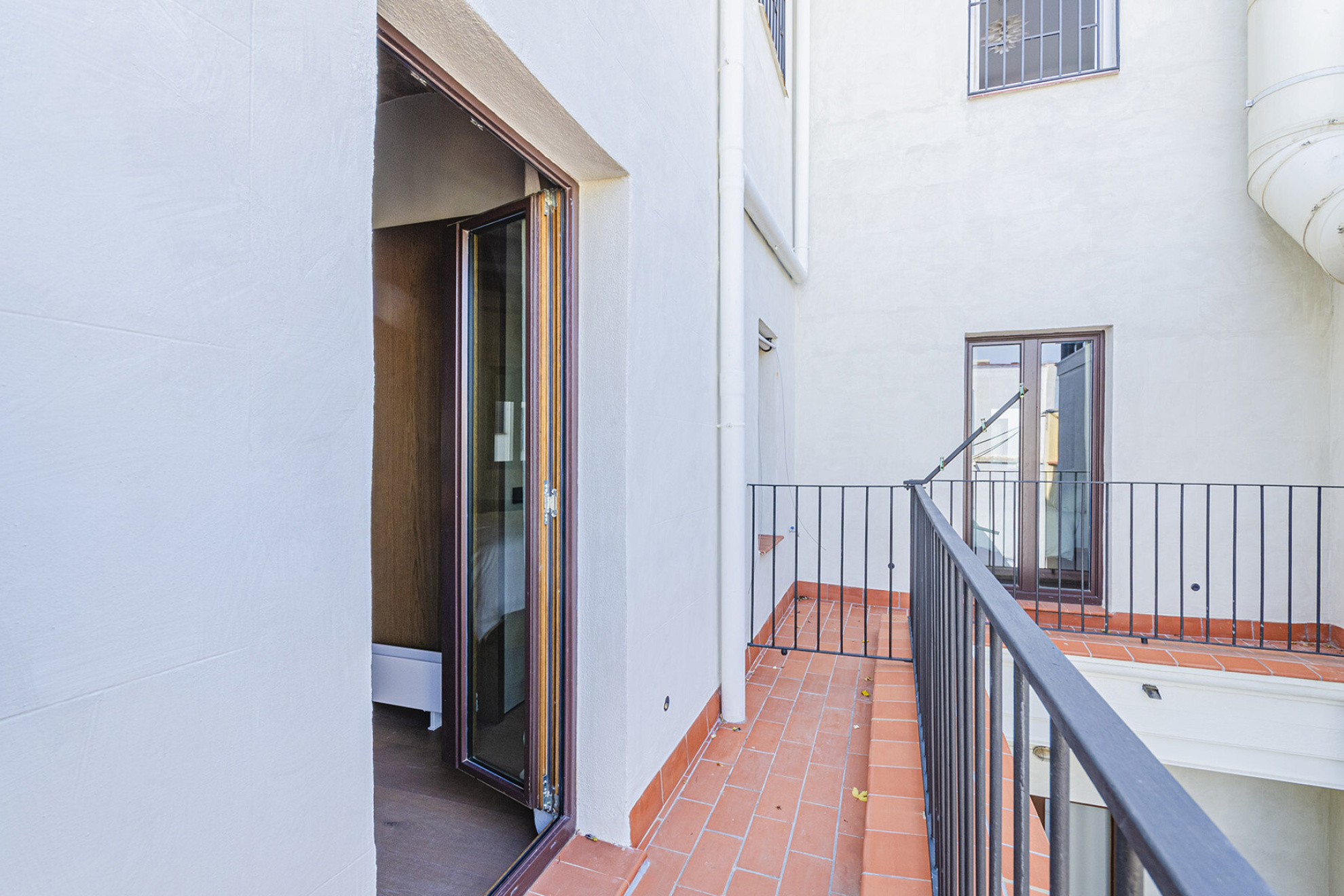  Fantastic brand new refurbished apartment in the Dreta de l