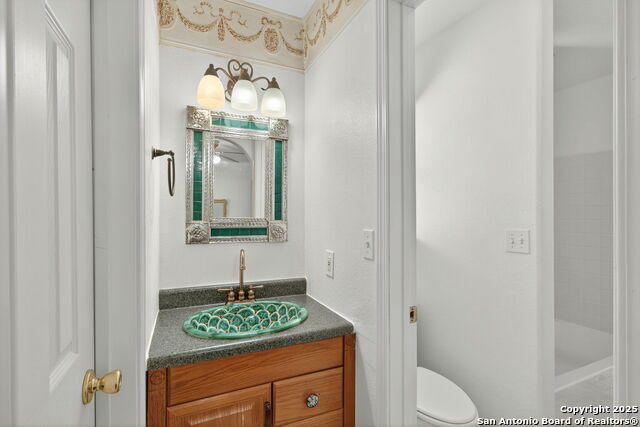 Medina, Texas, 78055, United States, 4 Bedrooms Bedrooms, ,3 BathroomsBathrooms,Residential,For Sale,1961277