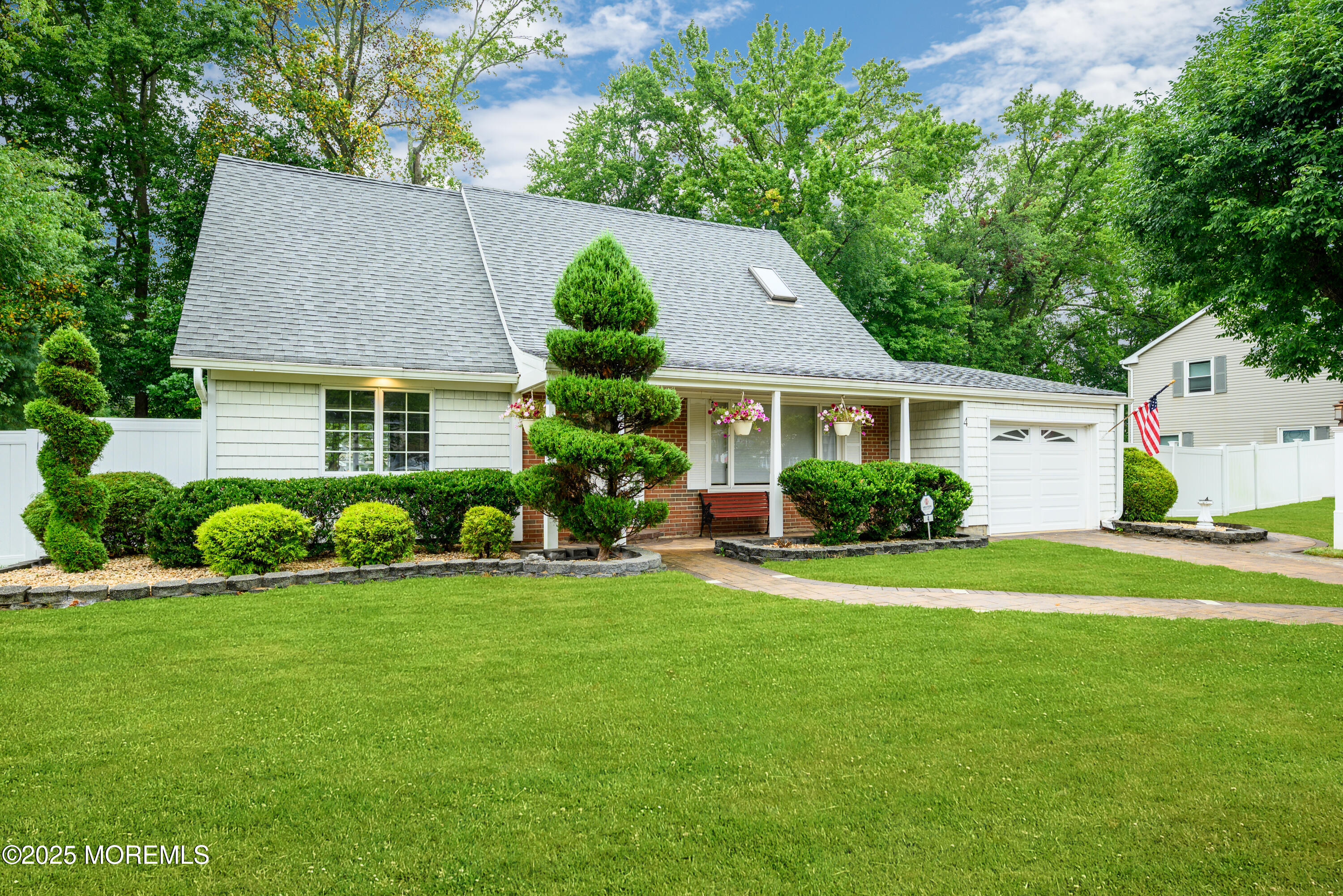 Manalapan, New Jersey, 07726, United States, 4 Bedrooms Bedrooms, ,3 BathroomsBathrooms,Residential,For Sale,1938974