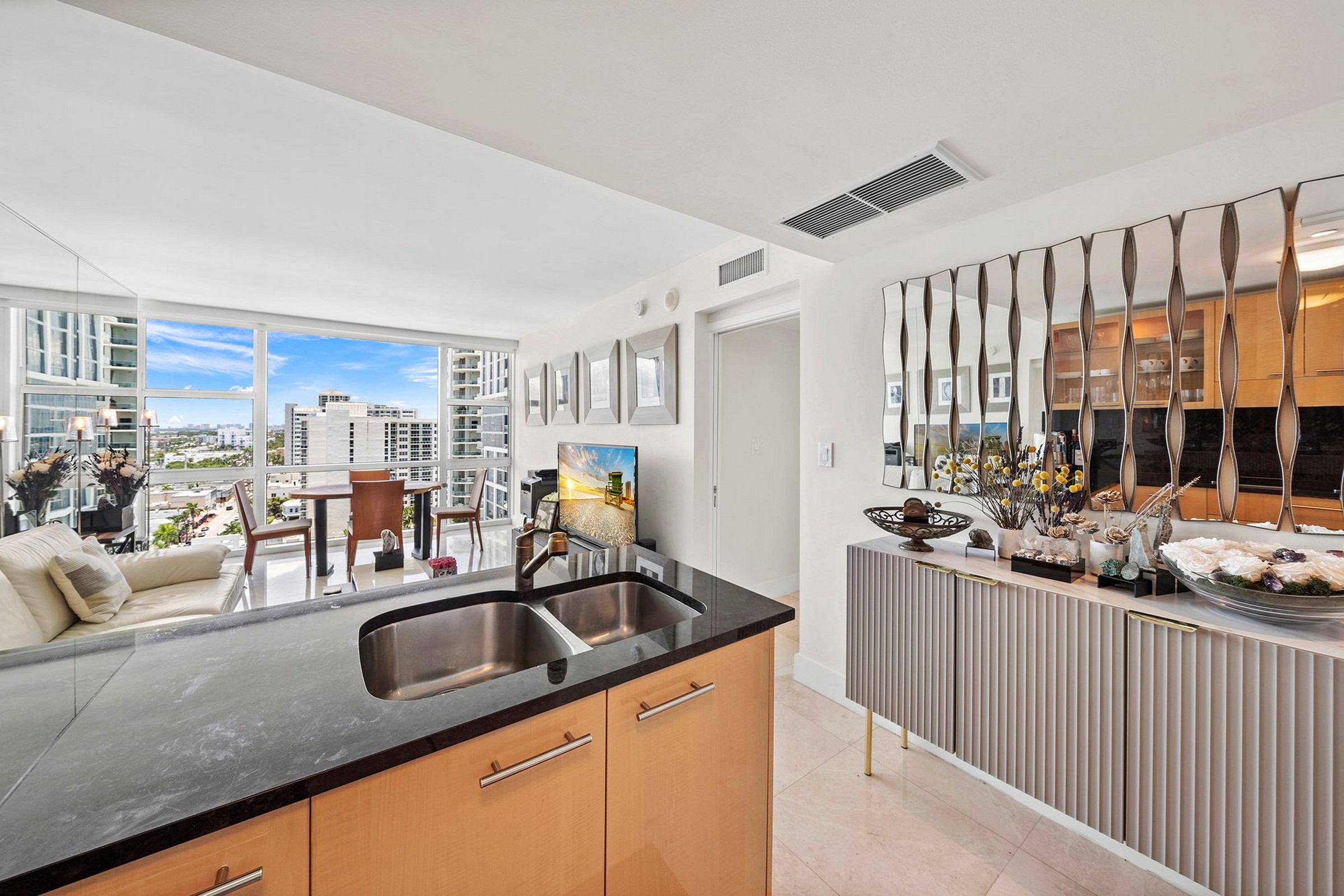  6801 Collins Ave, Miami Beach, FL, 33141 - 物件實景