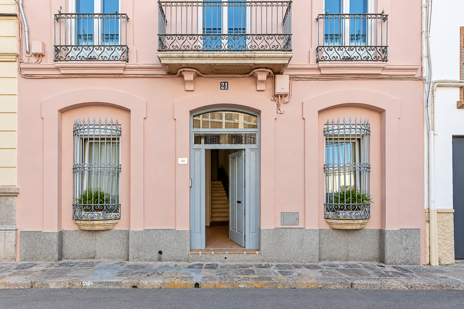  Flat with elevator in the heart of the village - 物件實景