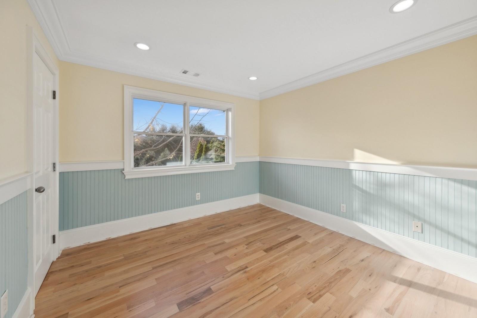 Aquebogue, New York, 11931, United States, 4 Bedrooms Bedrooms, ,3 BathroomsBathrooms,Residential,For Sale,1838532