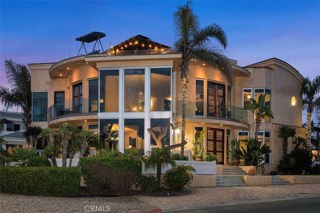 Carlsbad, California, 92008, United States, 6 Bedrooms Bedrooms, ,7 BathroomsBathrooms,Residential,For Sale,1875439