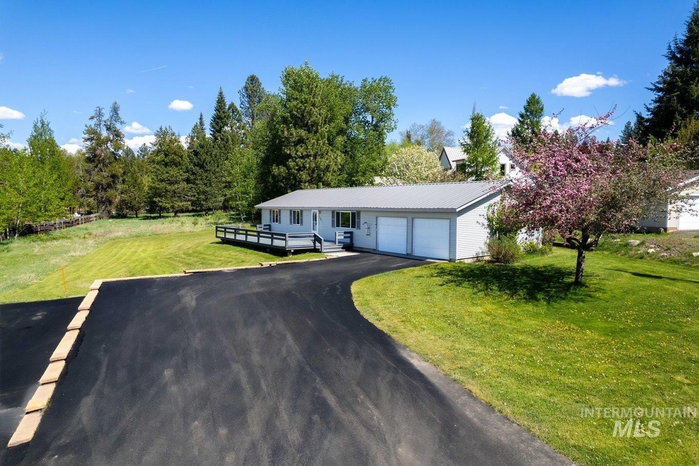 McCall, Idaho, 83638, United States, 3 Bedrooms Bedrooms, ,2 BathroomsBathrooms,Residential,For Sale,2049223