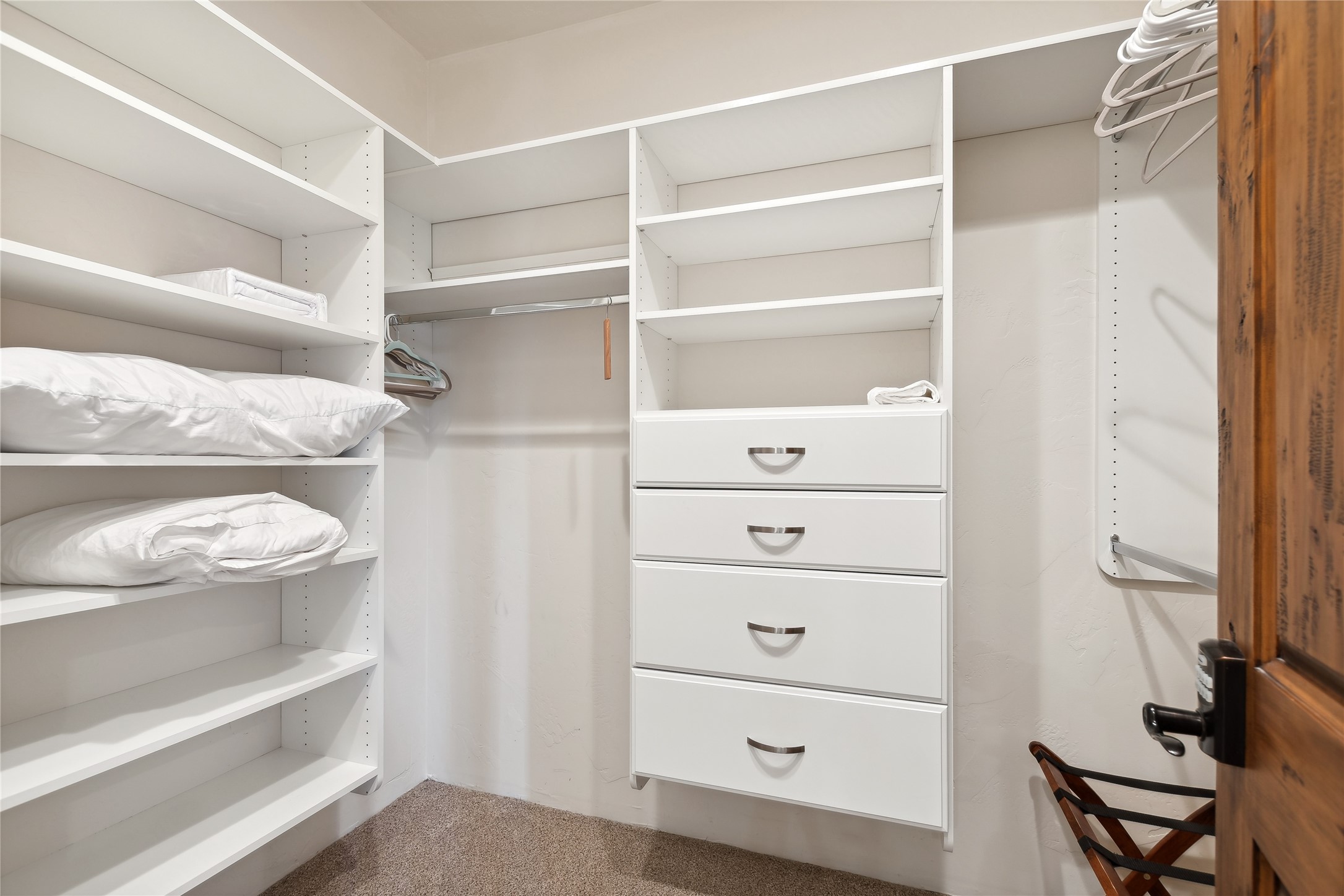  117 Slopeside Drive, Unit #8 - 物件實景