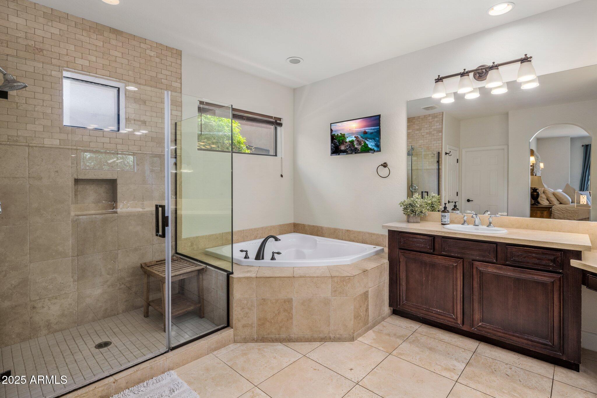 Scottsdale, Arizona, 85255, United States, 3 Bedrooms Bedrooms, ,Residential,For Sale,1848823