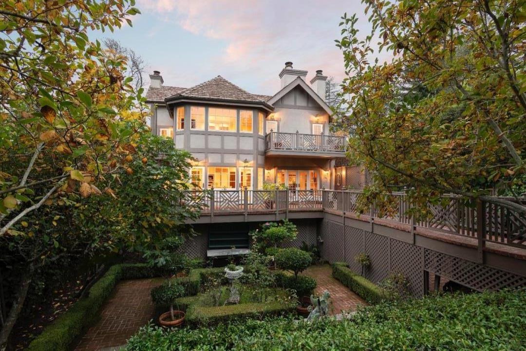 Burlingame, California, 94010, United States, 3 Bedrooms Bedrooms, ,3 BathroomsBathrooms,Residential,For Sale,1991997