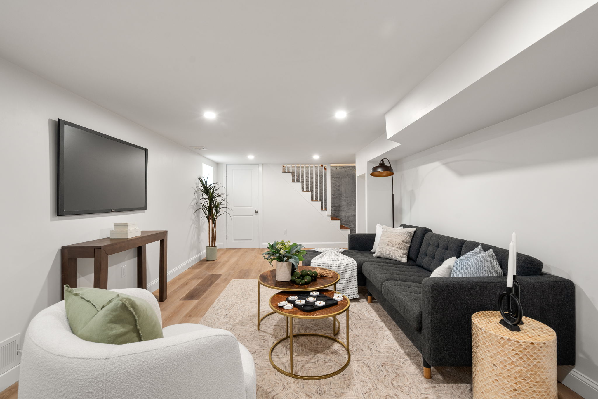  26-28 Pitcher Avenue, Medford, MA, 02155 - 物件實景