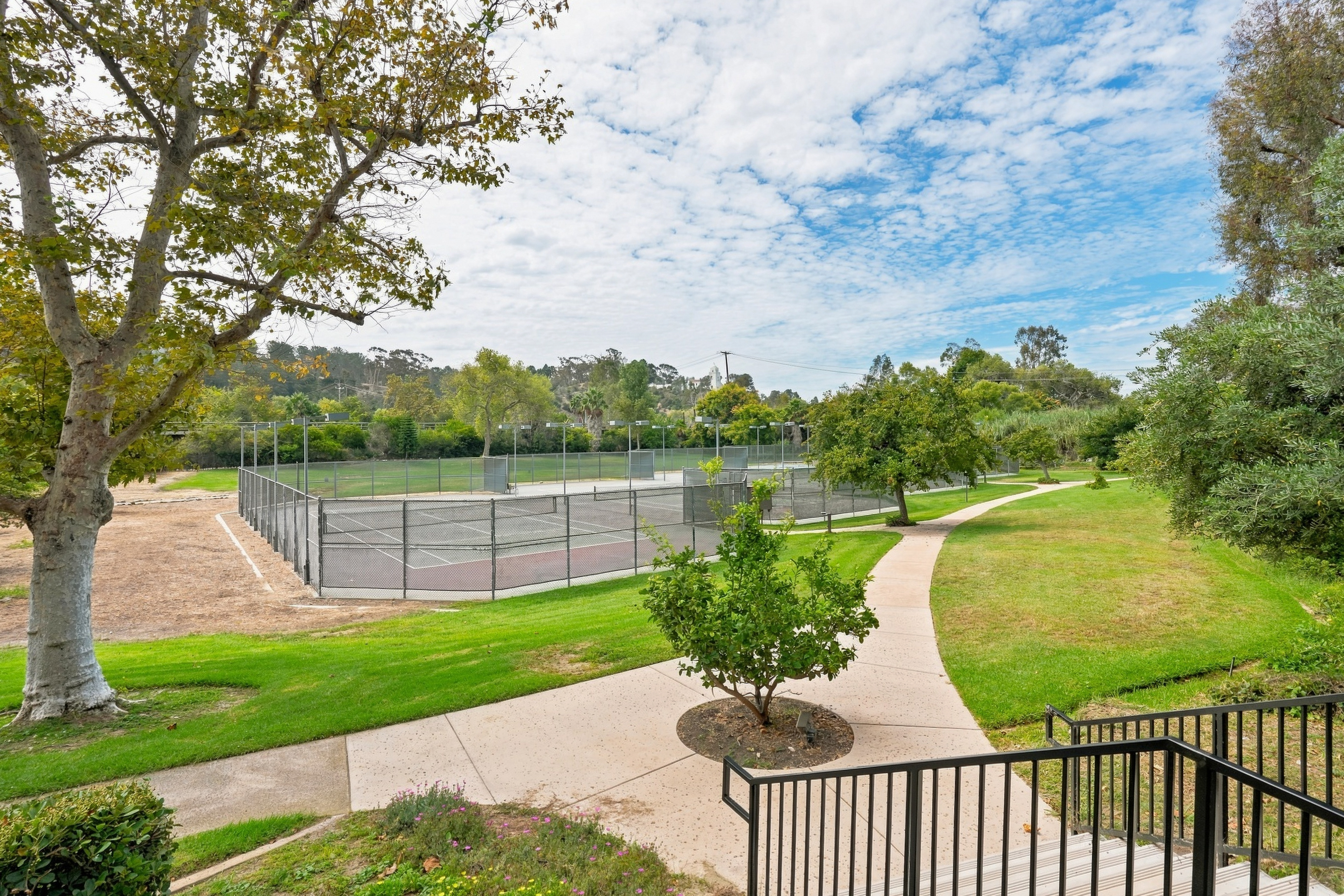  5645 Friars Road Unit 384, San Diego, CA 92110 - 物件實景
