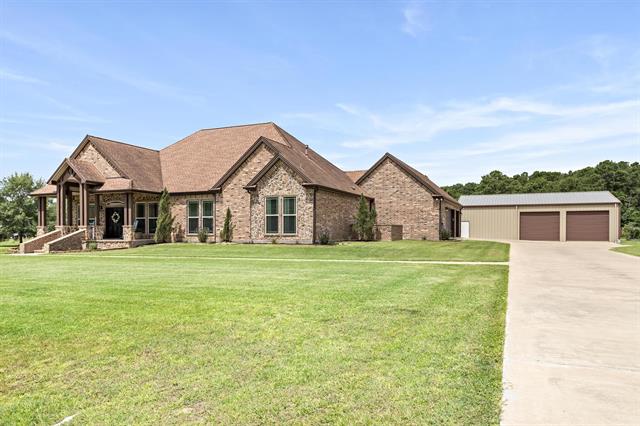 Orange, Texas, 77630, United States, 4 Bedrooms Bedrooms, ,3 BathroomsBathrooms,Residential,For Sale,1896582